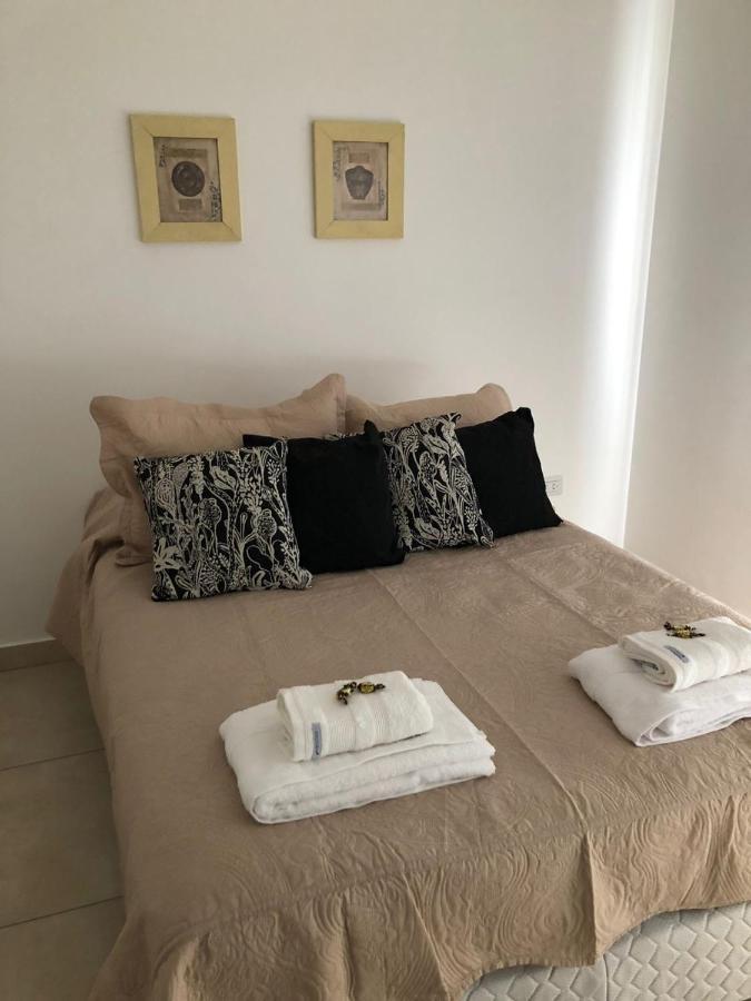Villa Ober Suites Neuquén エクステリア 写真